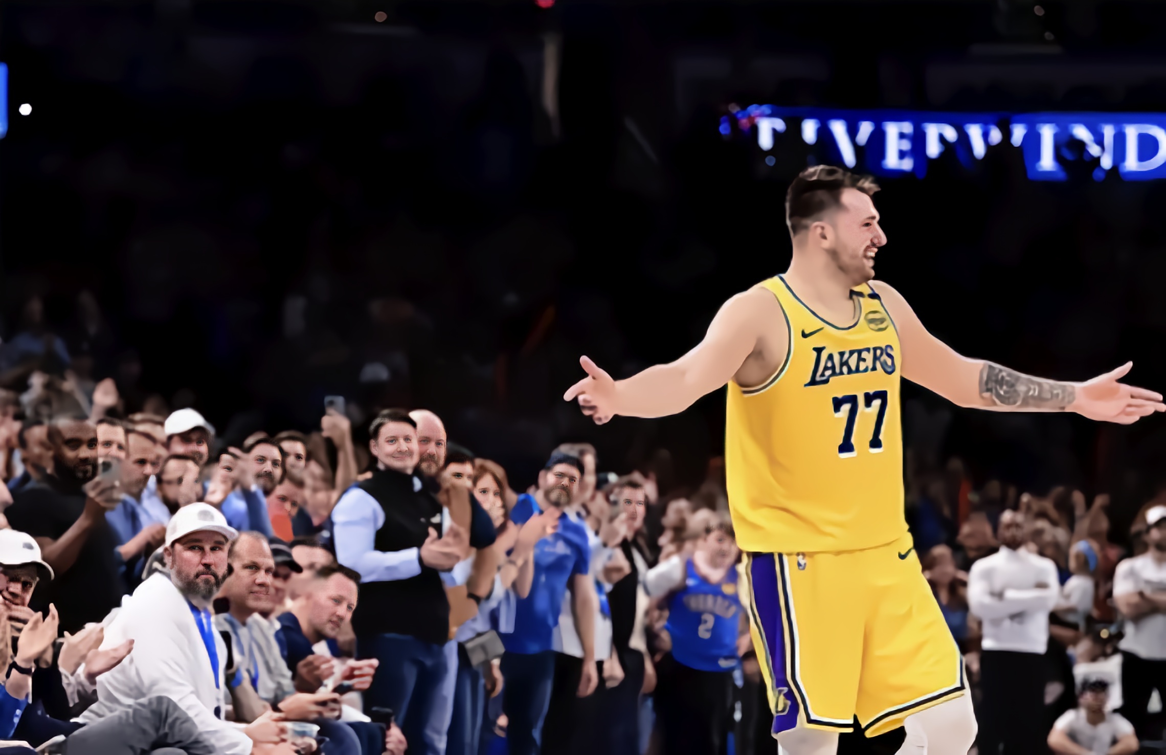 包含清晨瓦伦西亚回应争议——NBA季后赛节点到来，信心回归，球队文化再被提及的词条