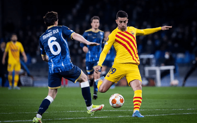 埃因霍温发布备战花絮；今夜状态回暖；西甲任务艰巨；更衣室氛围转暖(破阵营业悖论歌词)-九游电竞